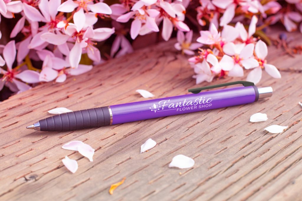 Turaco purple pen with purple flowers (#377)